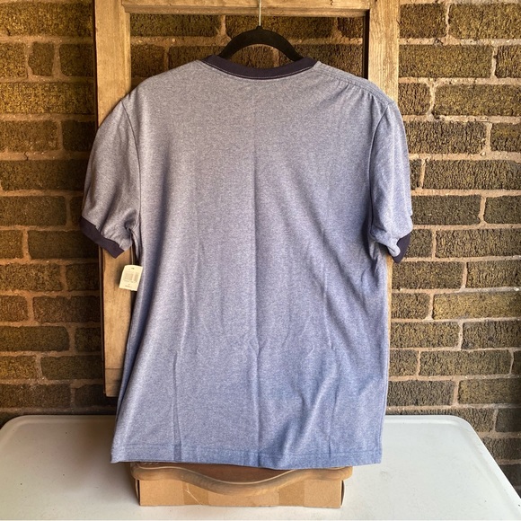 Brand New Disney Mickey Mouse T-shirt - Picture 2 of 3